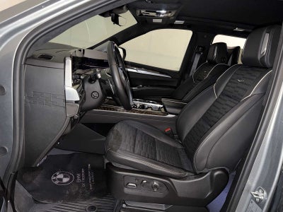 2025 Cadillac Escalade ESV 4WD 4dr Sport Platinum