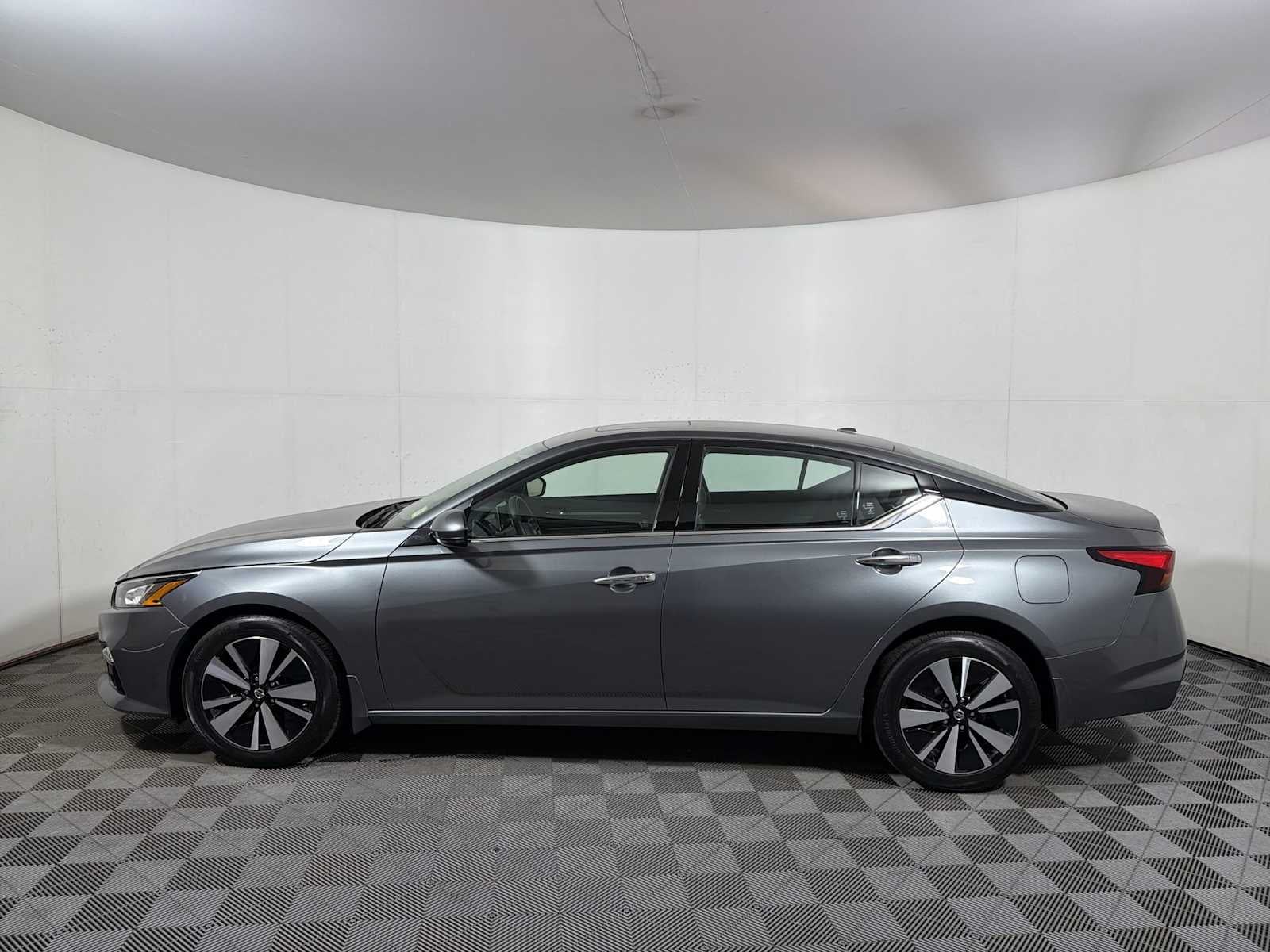 2021 Nissan Altima 2.5 SL AWD Sedan