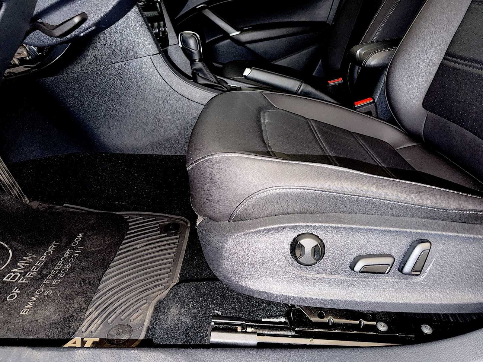 2022 Volkswagen Passat 2.0T SE Auto