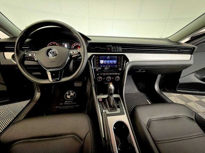 2022 Volkswagen Passat 2.0T SE Auto
