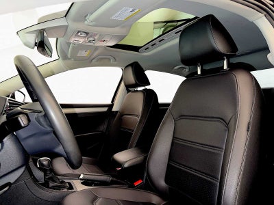 2022 Volkswagen Passat 2.0T SE Auto