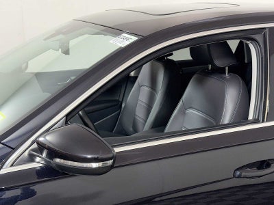 2022 Volkswagen Passat 2.0T SE Auto