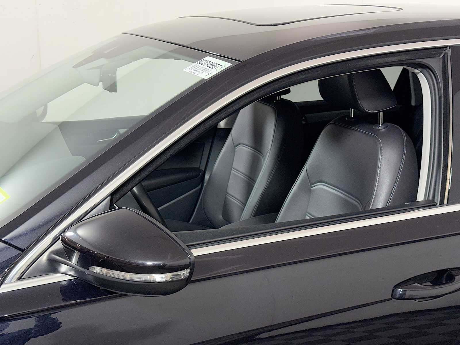 2022 Volkswagen Passat 2.0T SE Auto