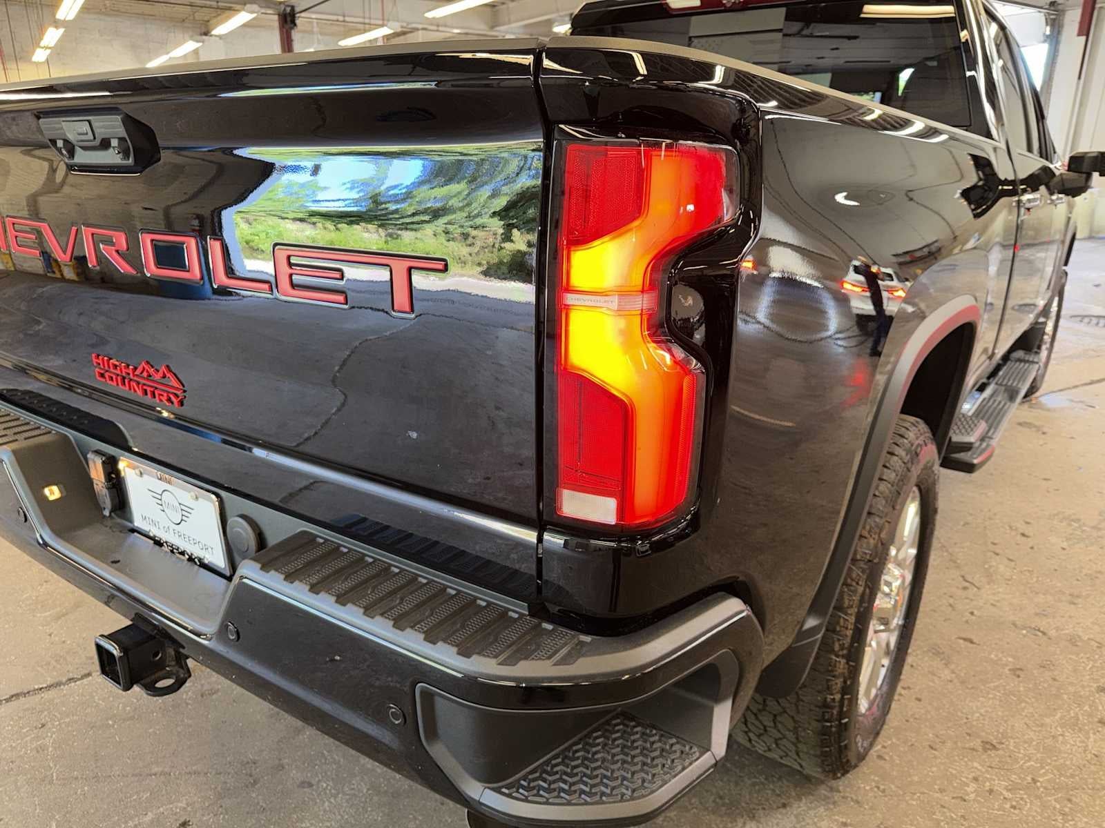 2025 Chevrolet Silverado 2500HD 4WD Crew Cab 159 High Country