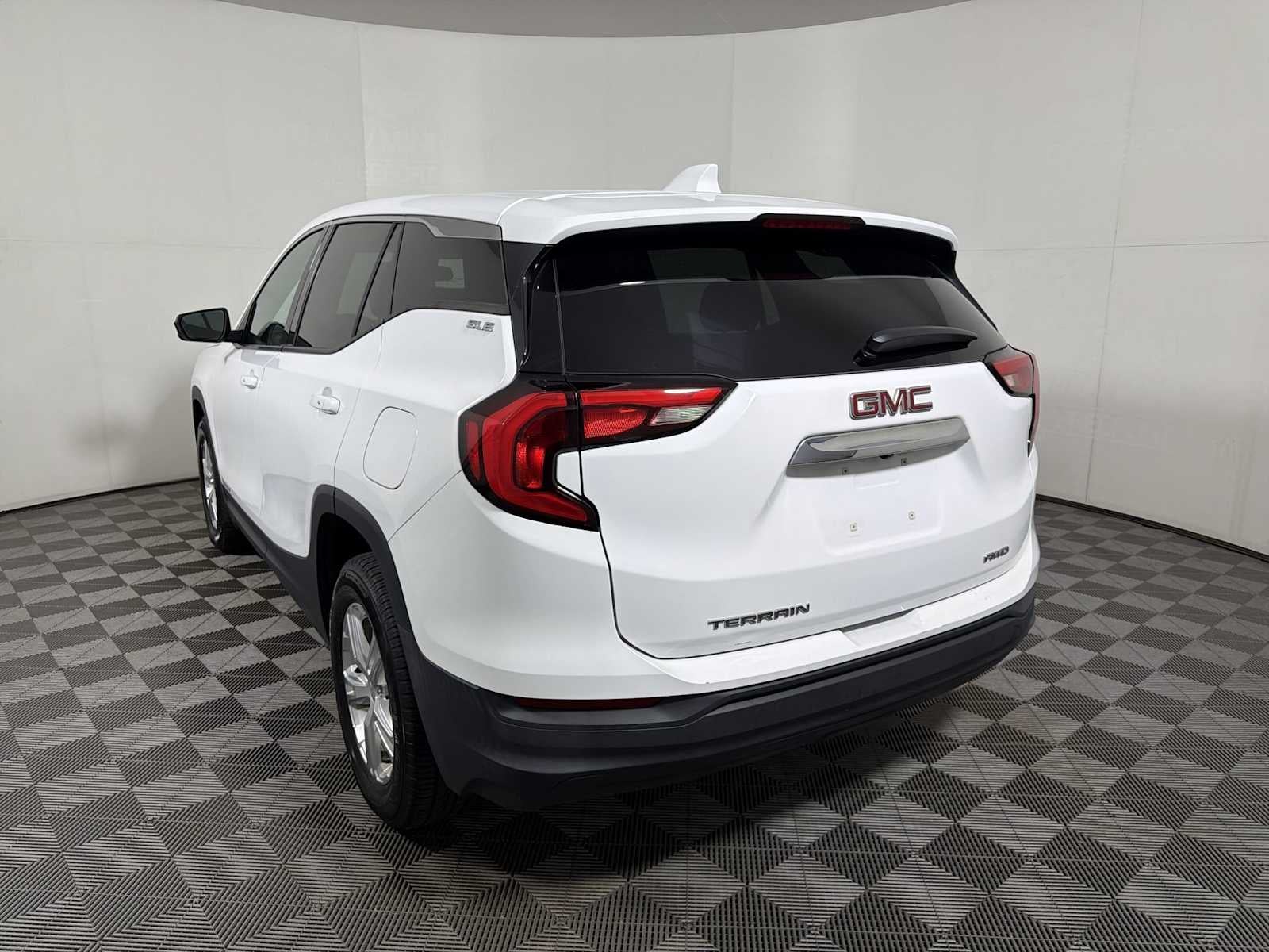 2020 GMC Terrain AWD 4dr SLE