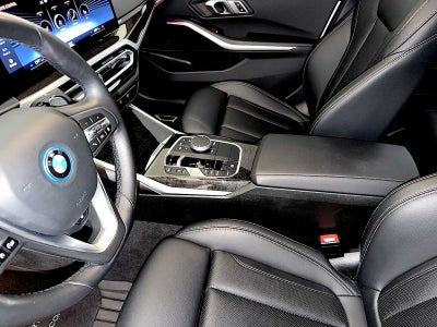 2023 BMW 3 Series 330e xDrive Plug-In Hybrid