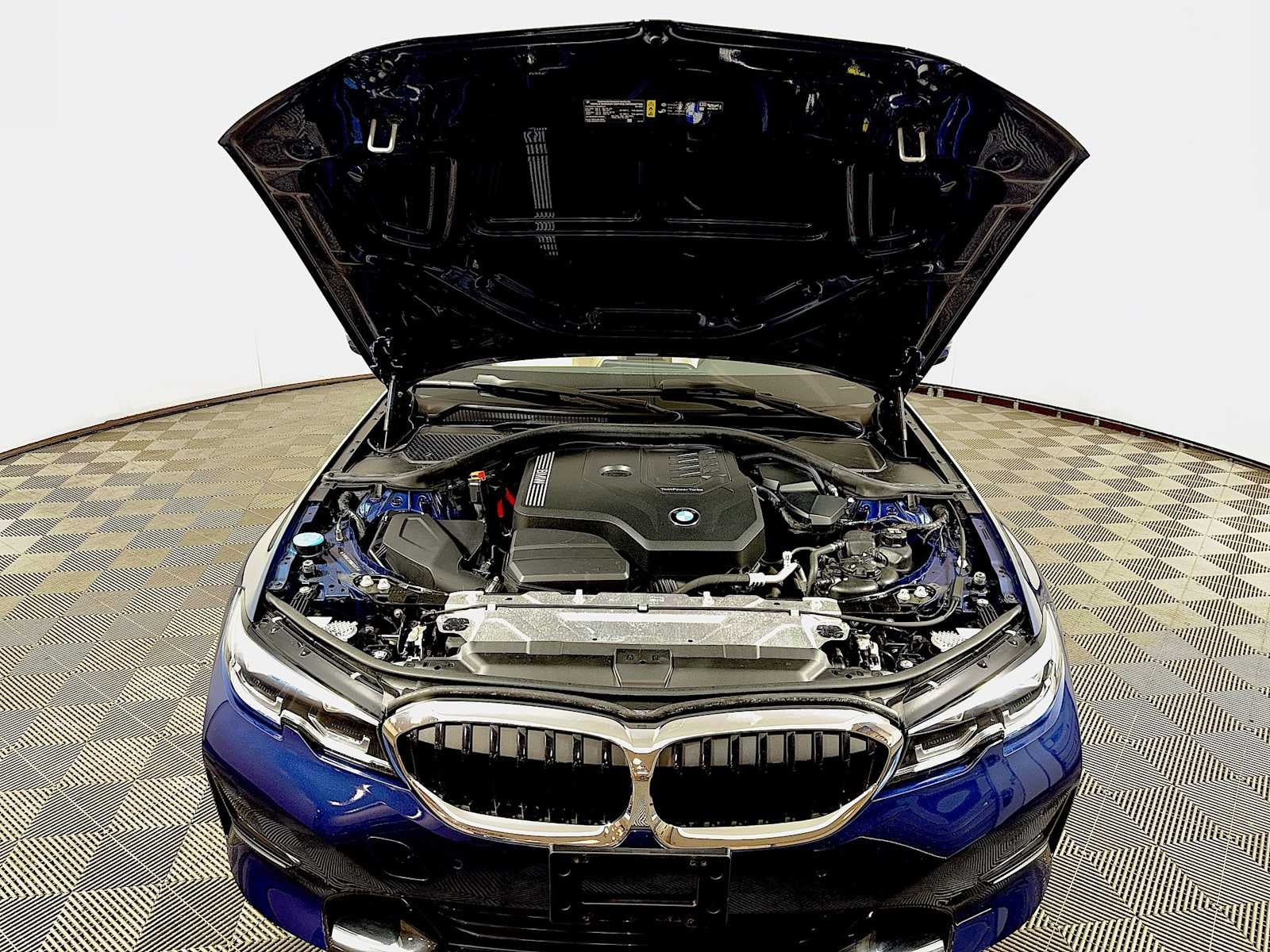 2022 BMW 3 Series 330i xDrive Sedan North America