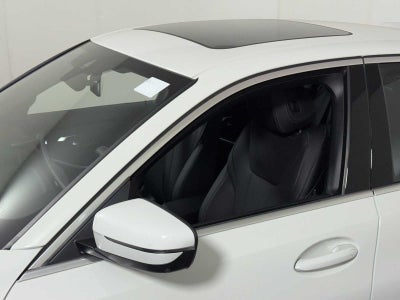 2025 BMW 3 Series 330i xDrive Sedan