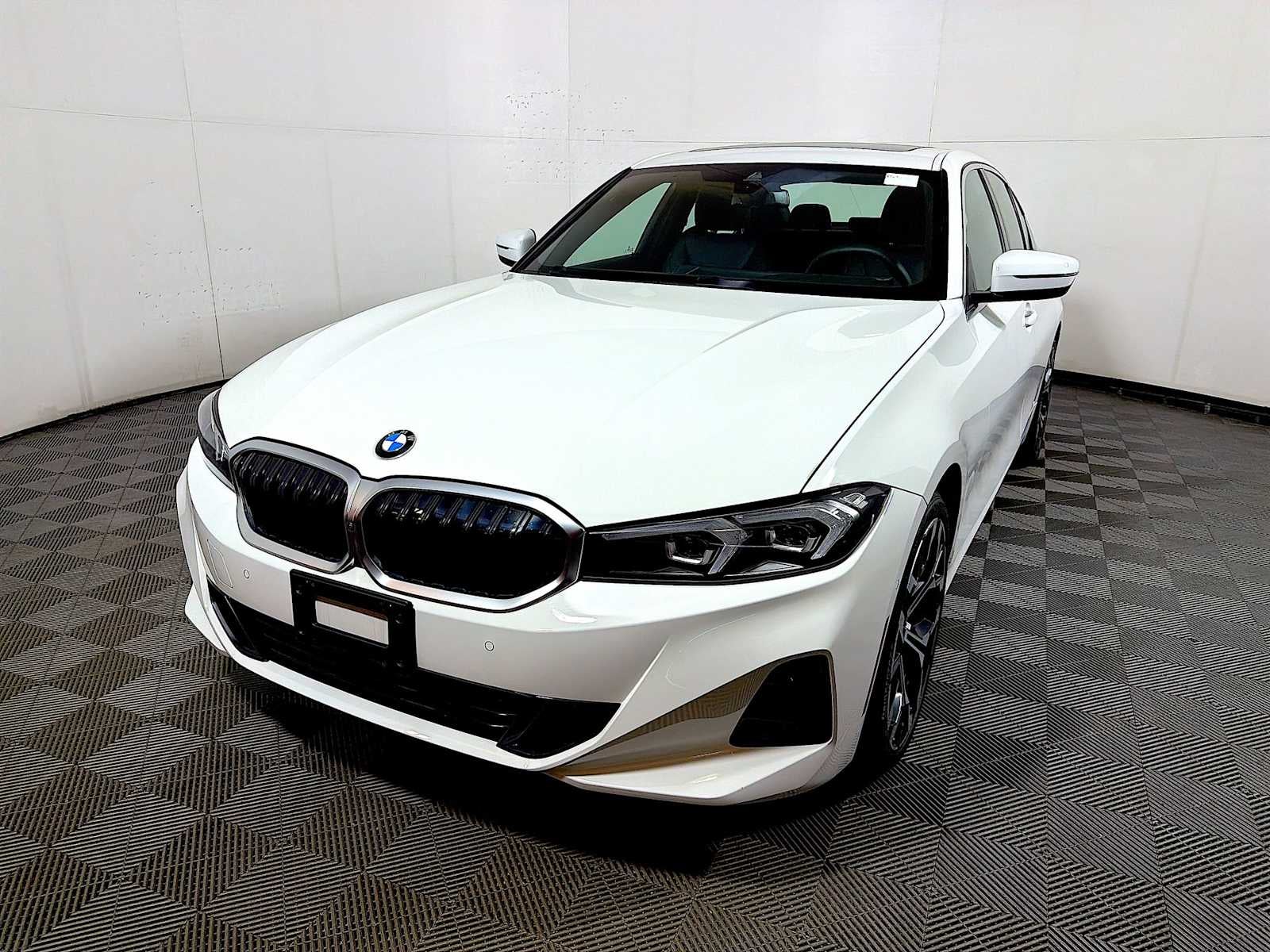 2025 BMW 3 Series 330i xDrive Sedan