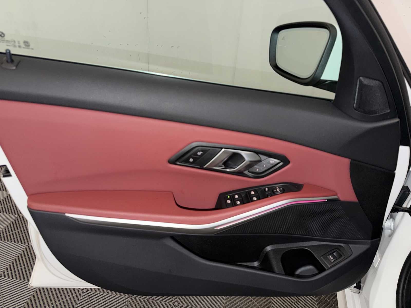 2025 BMW 3 Series 330i xDrive Sedan