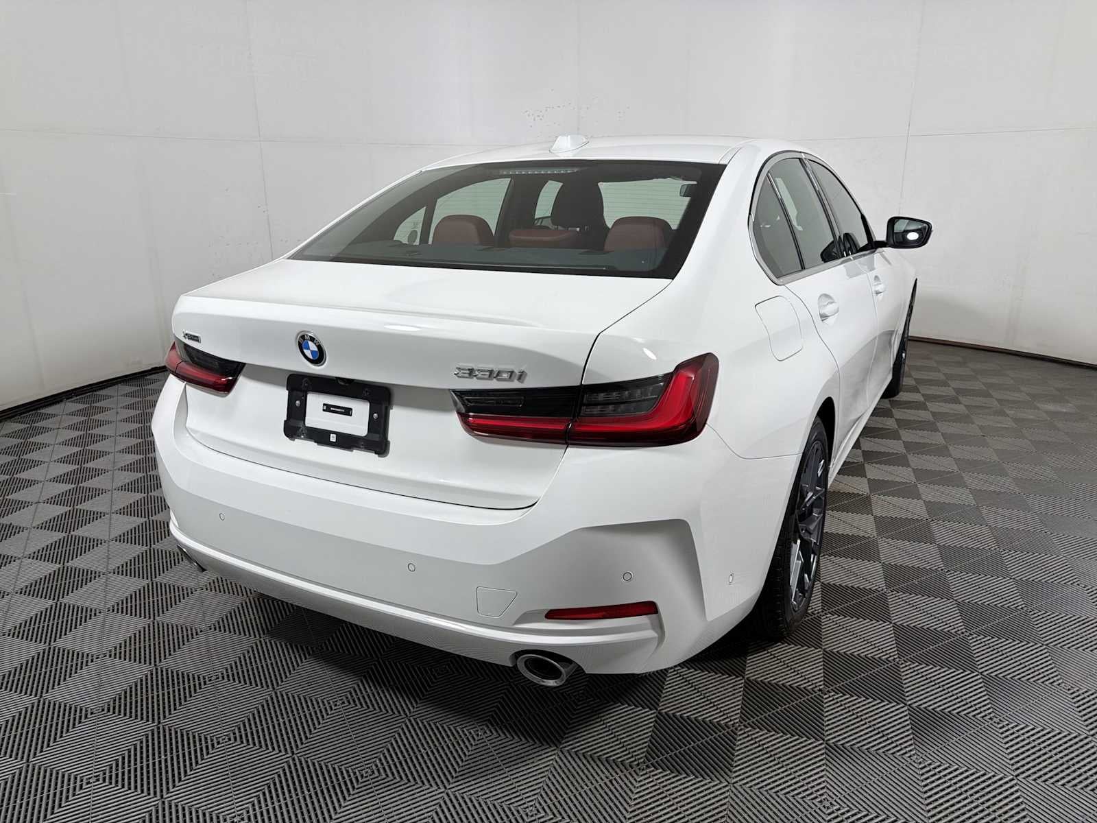 2025 BMW 3 Series 330i xDrive Sedan
