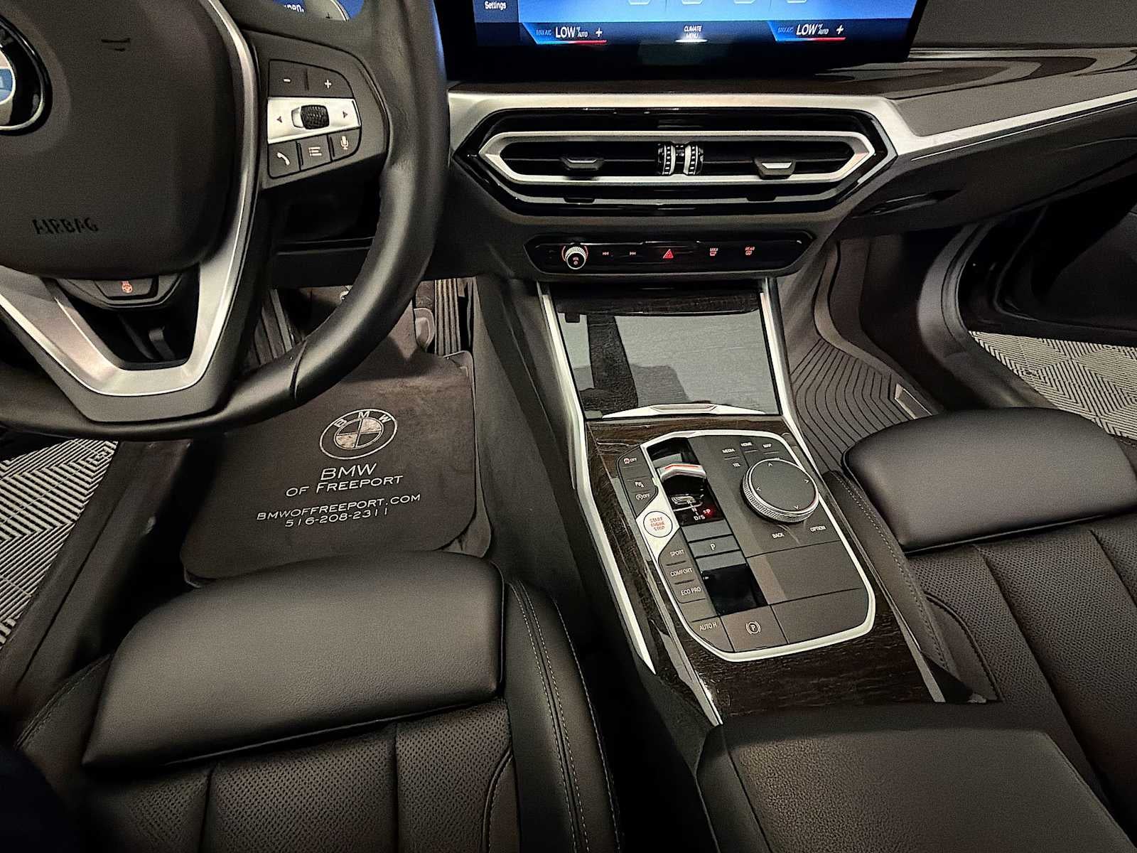 2023 BMW 3 Series 330i xDrive Sedan