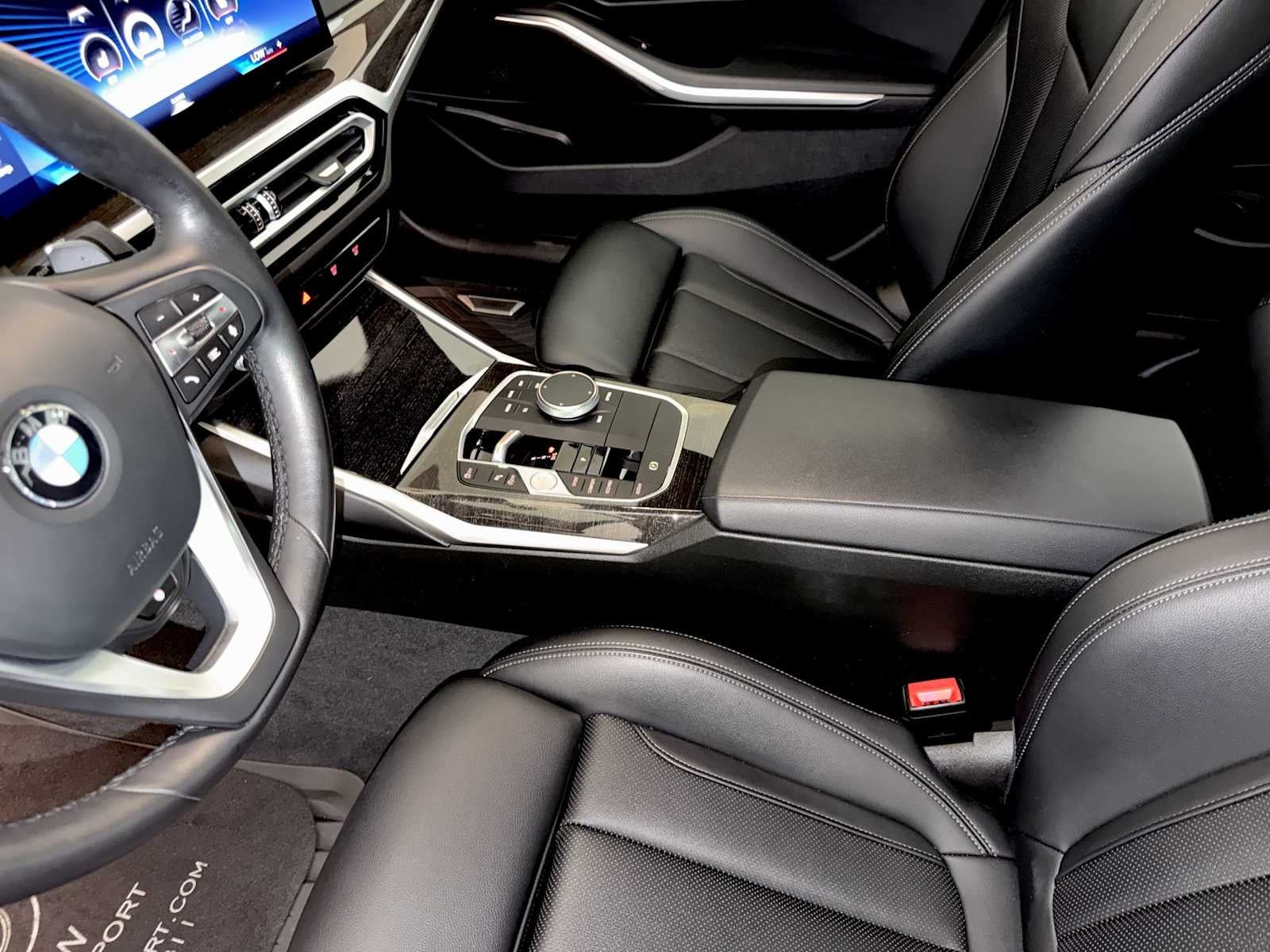 2023 BMW 3 Series 330i xDrive Sedan