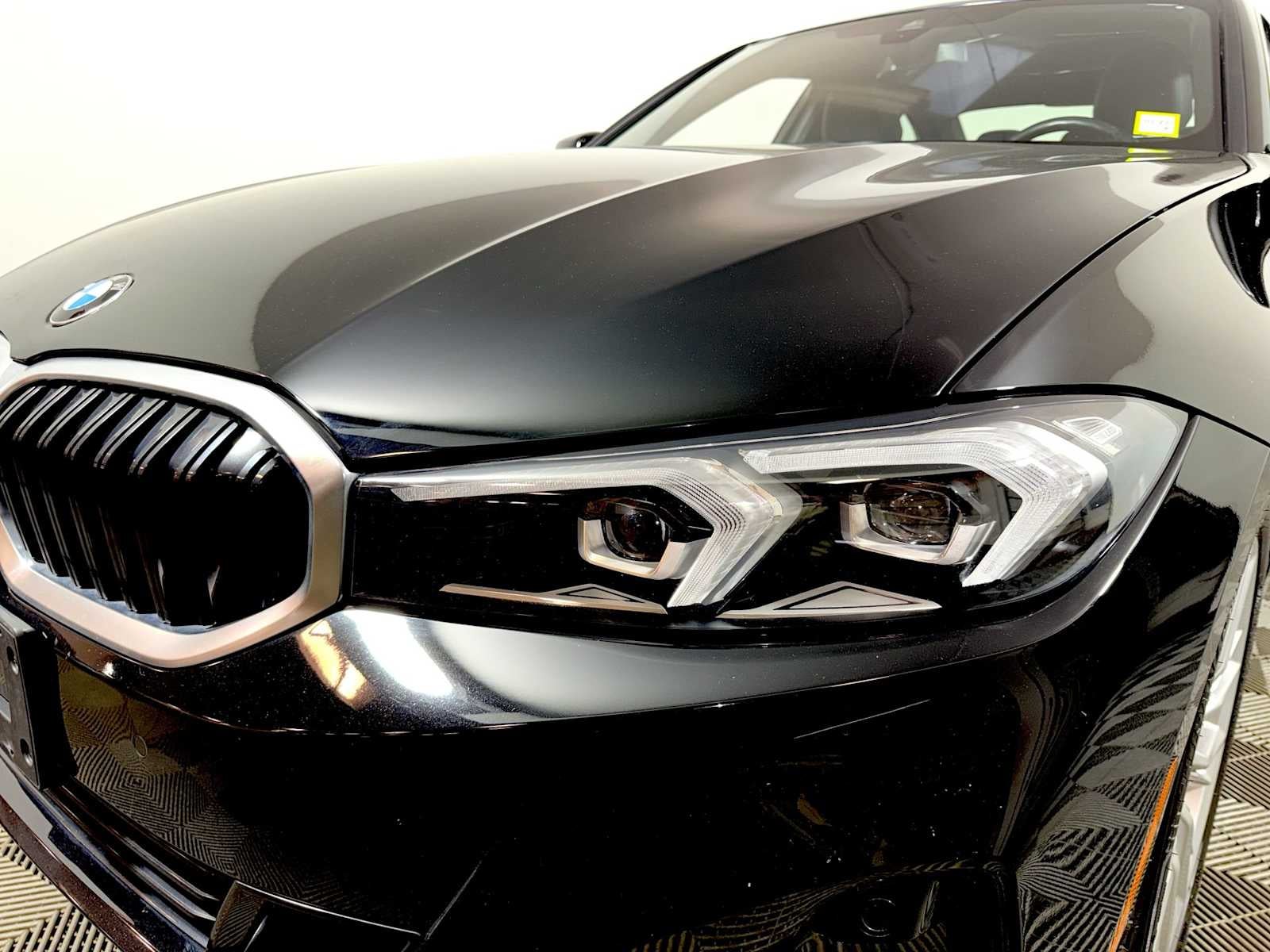 2023 BMW 3 Series 330i xDrive Sedan