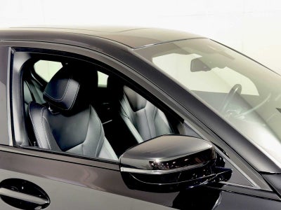 2023 BMW 3 Series 330i xDrive Sedan
