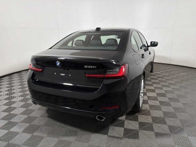 2023 BMW 3 Series 330i xDrive Sedan