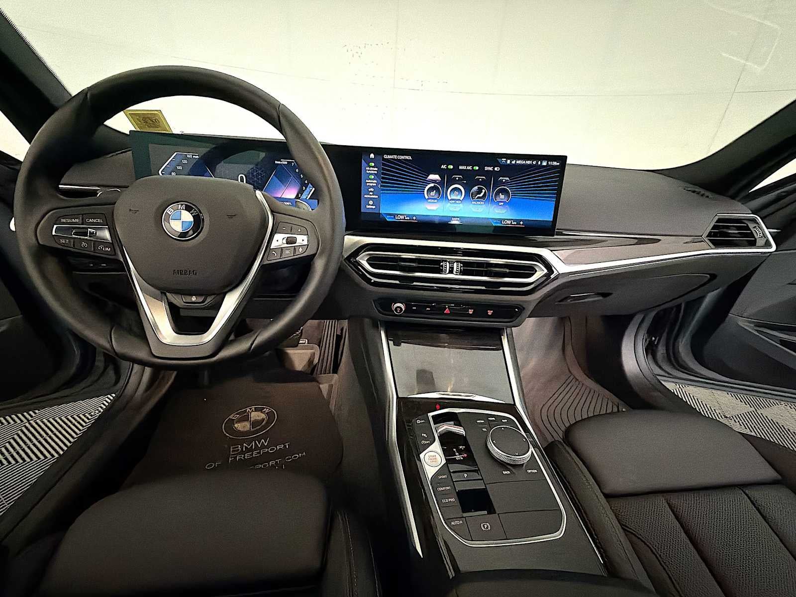 2023 BMW 3 Series 330i xDrive Sedan