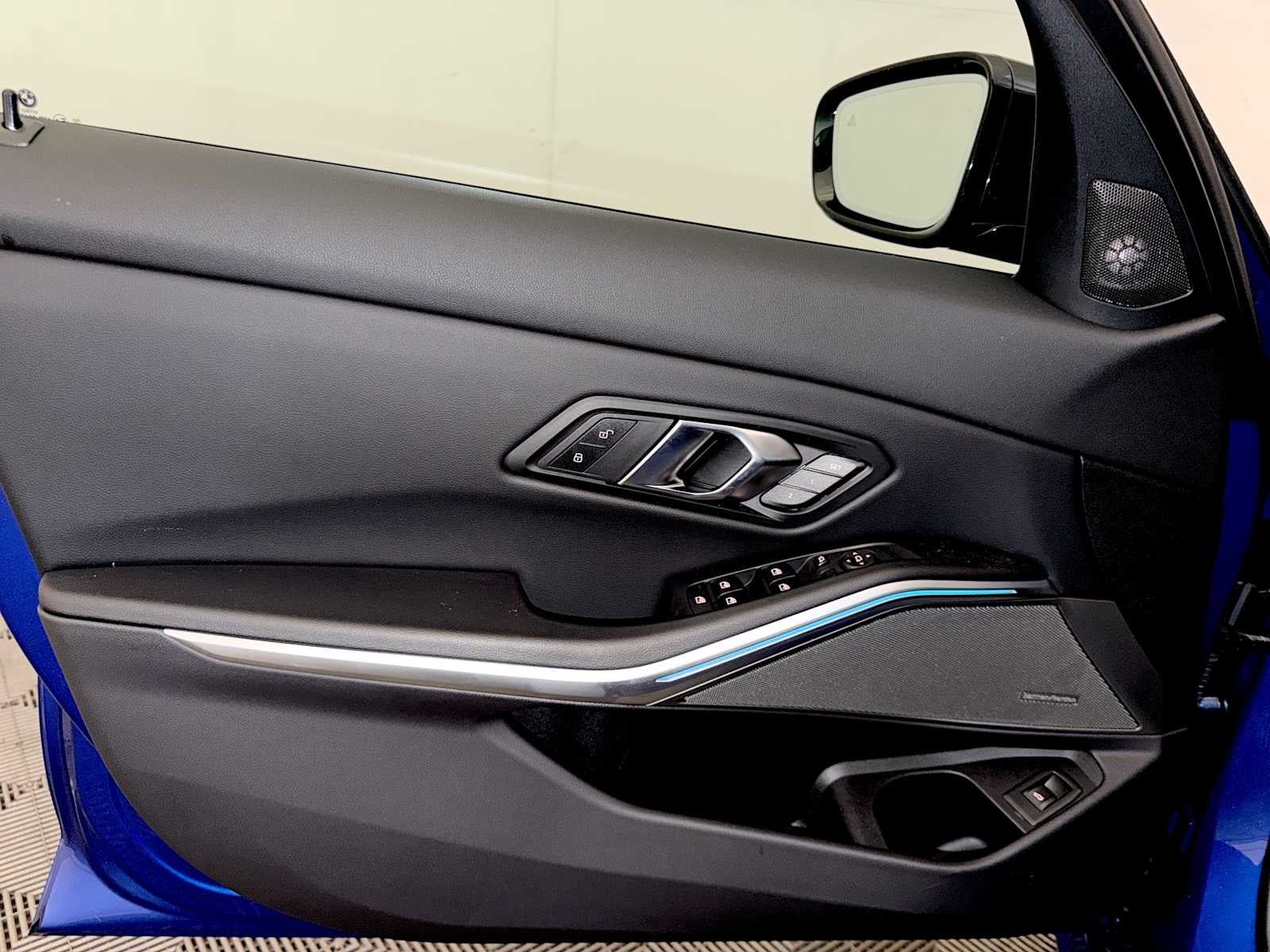 2024 BMW 3 Series 330i xDrive Sedan