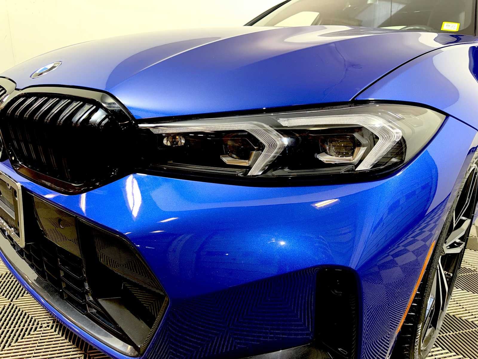 2024 BMW 3 Series 330i xDrive Sedan