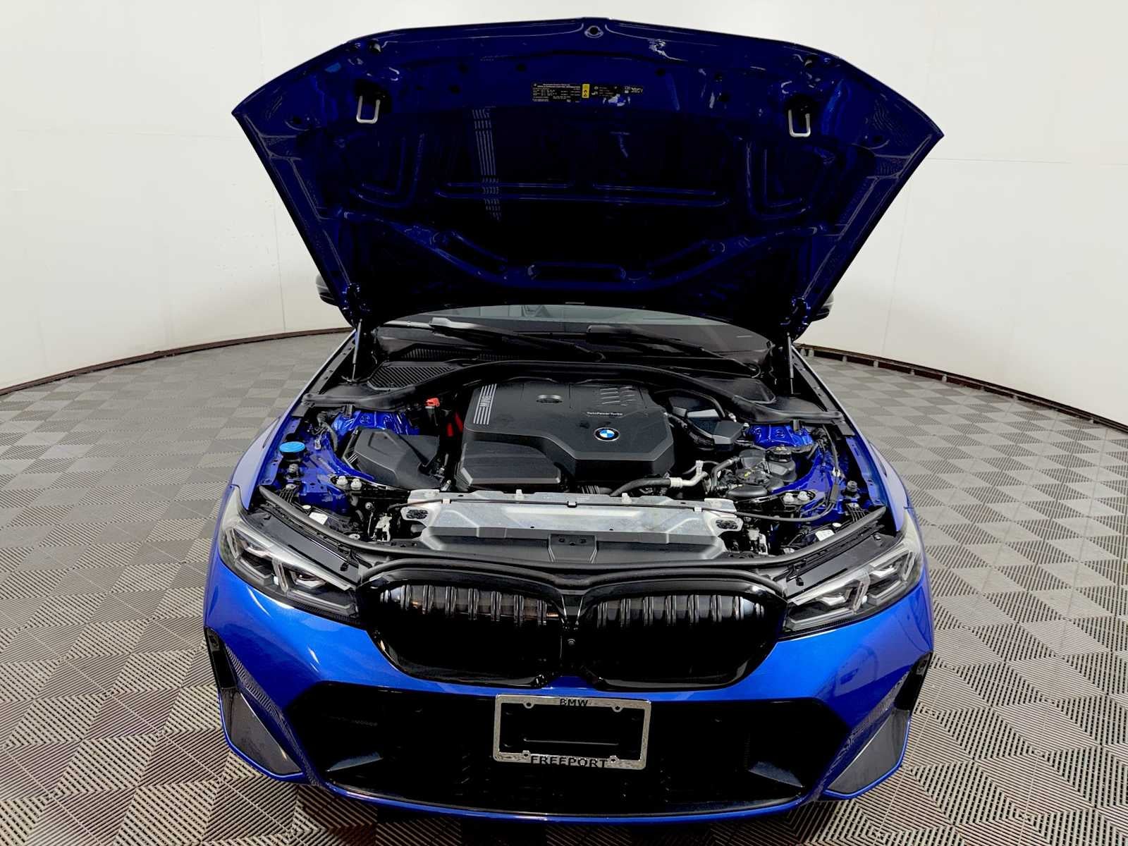 2024 BMW 3 Series 330i xDrive Sedan