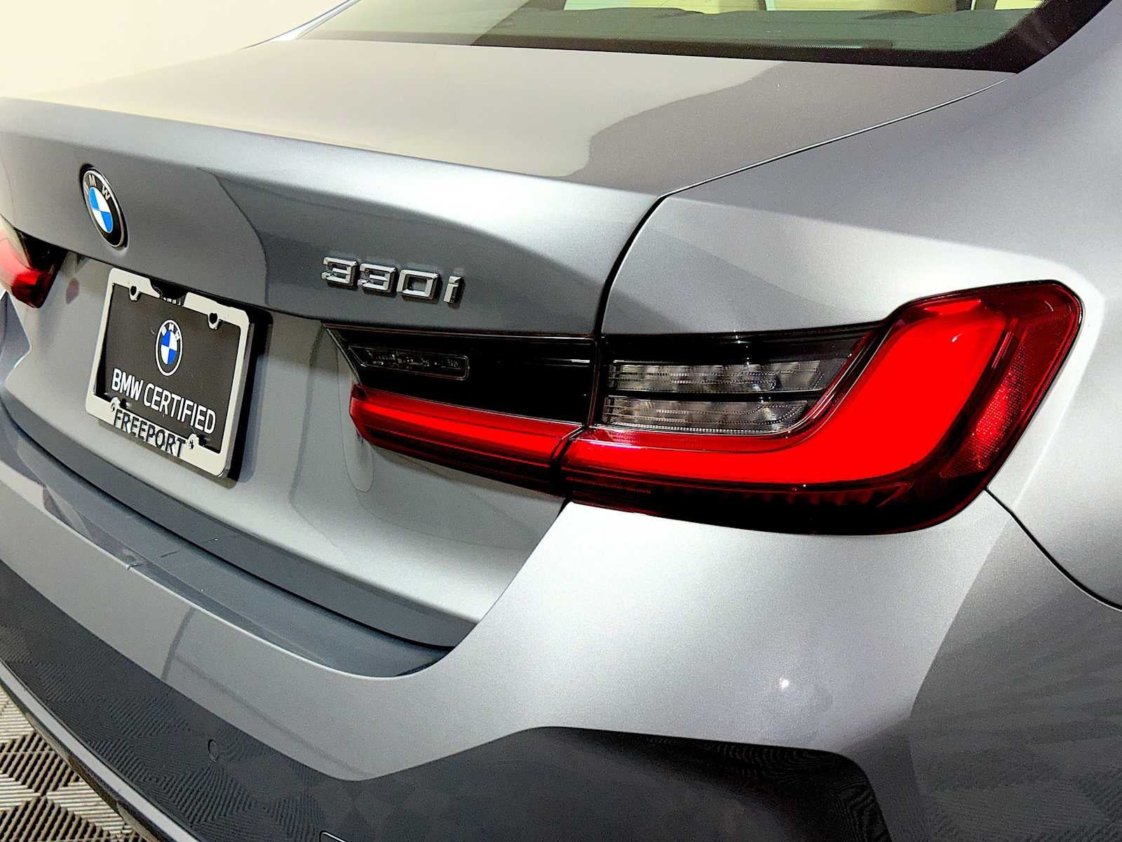 2023 BMW 3 Series 330i xDrive Sedan