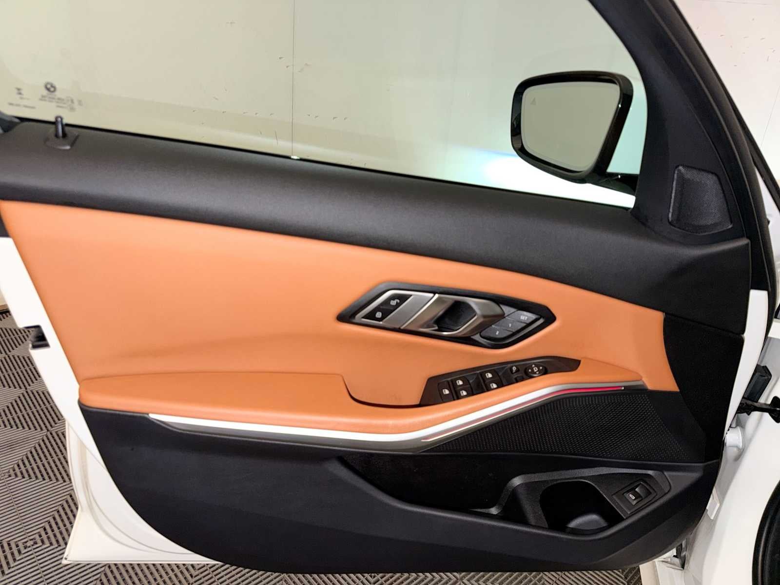 2023 BMW 3 Series 330i xDrive Sedan