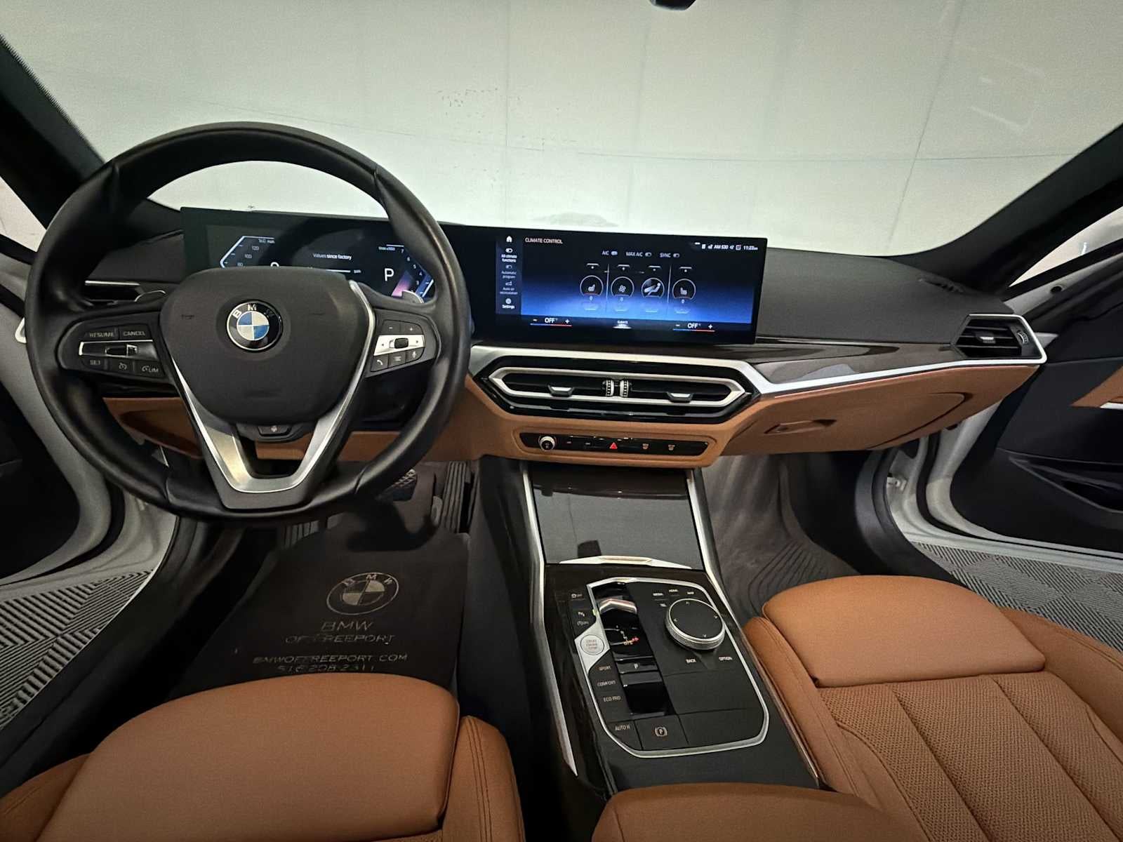 2023 BMW 3 Series 330i xDrive Sedan