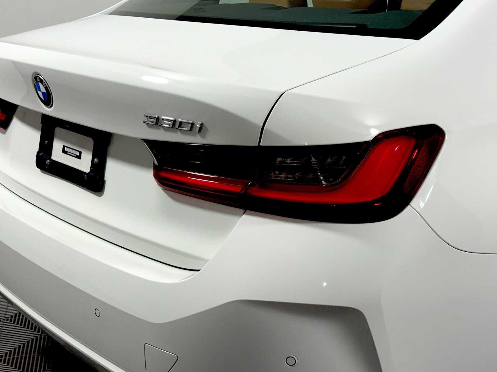 2023 BMW 3 Series 330i xDrive Sedan