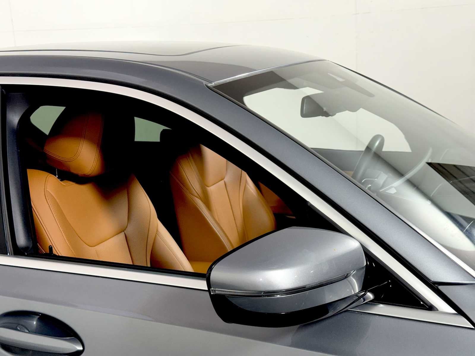 2024 BMW 3 Series 330i xDrive Sedan