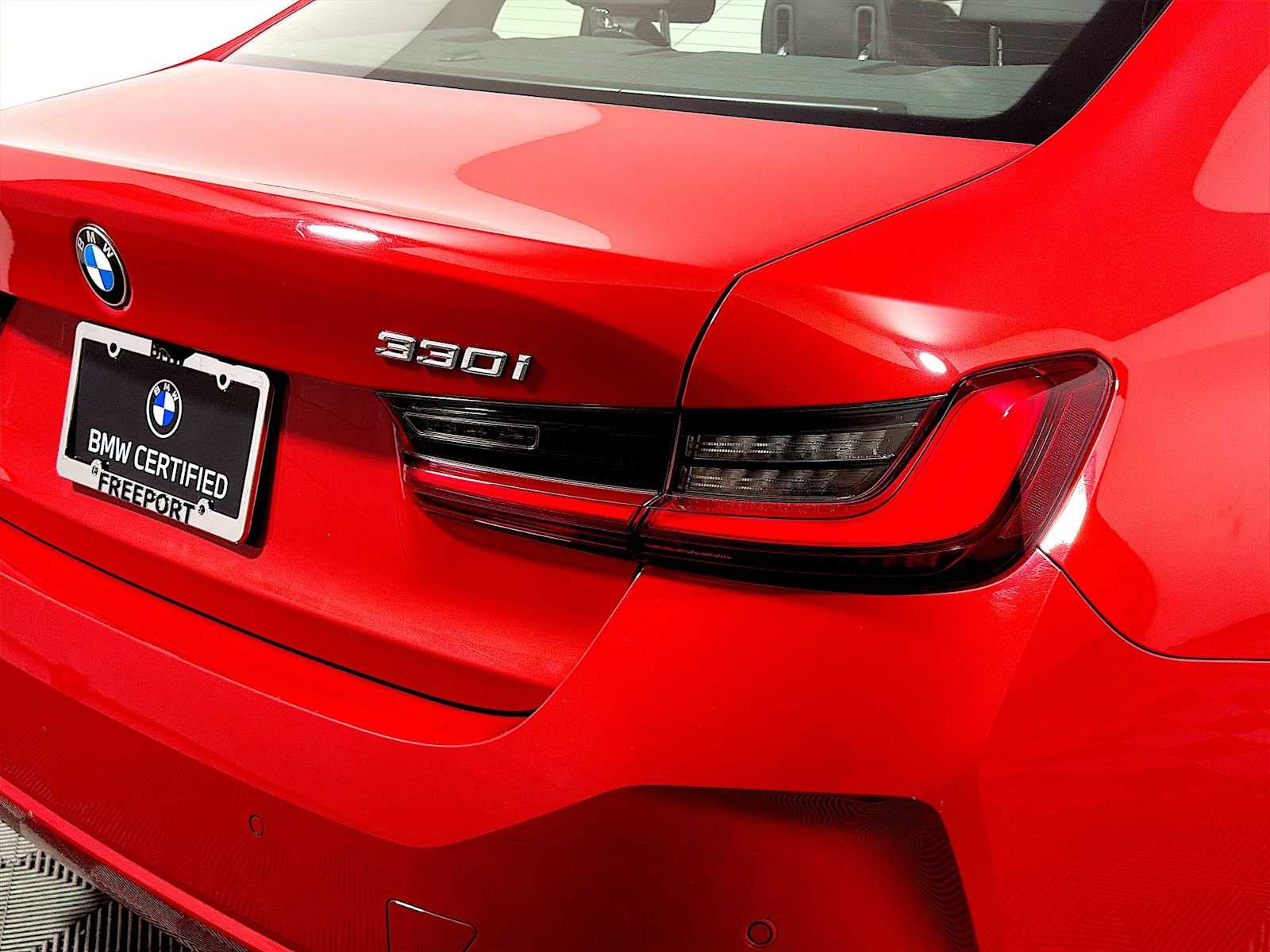 2023 BMW 3 Series 330i xDrive Sedan