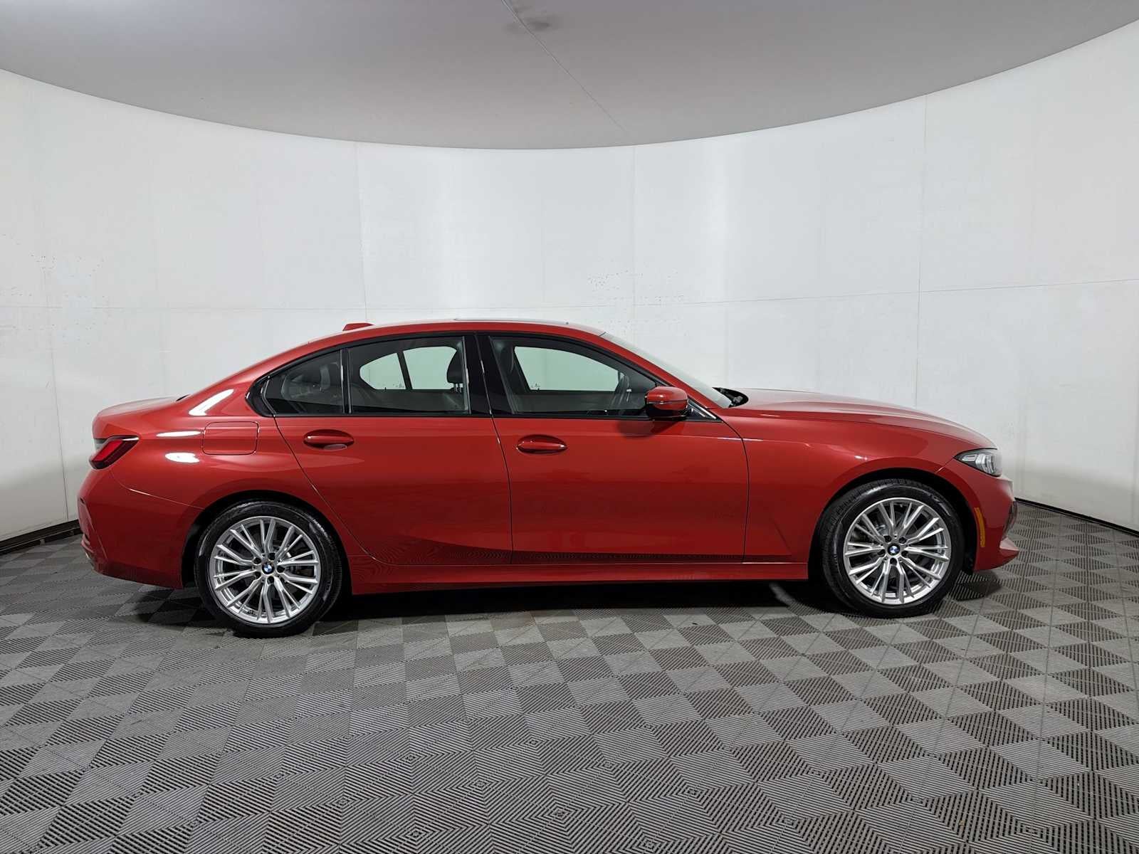 2023 BMW 3 Series 330i xDrive Sedan