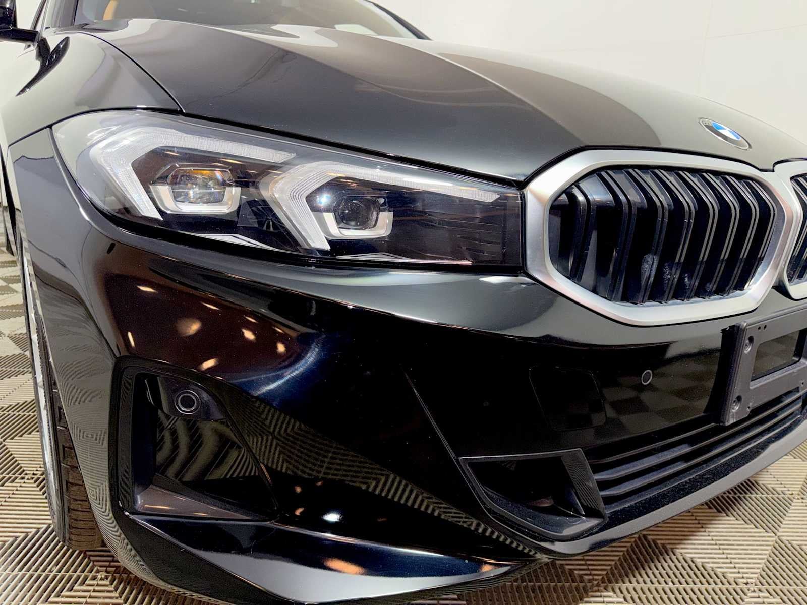 2024 BMW 3 Series 330i xDrive Sedan