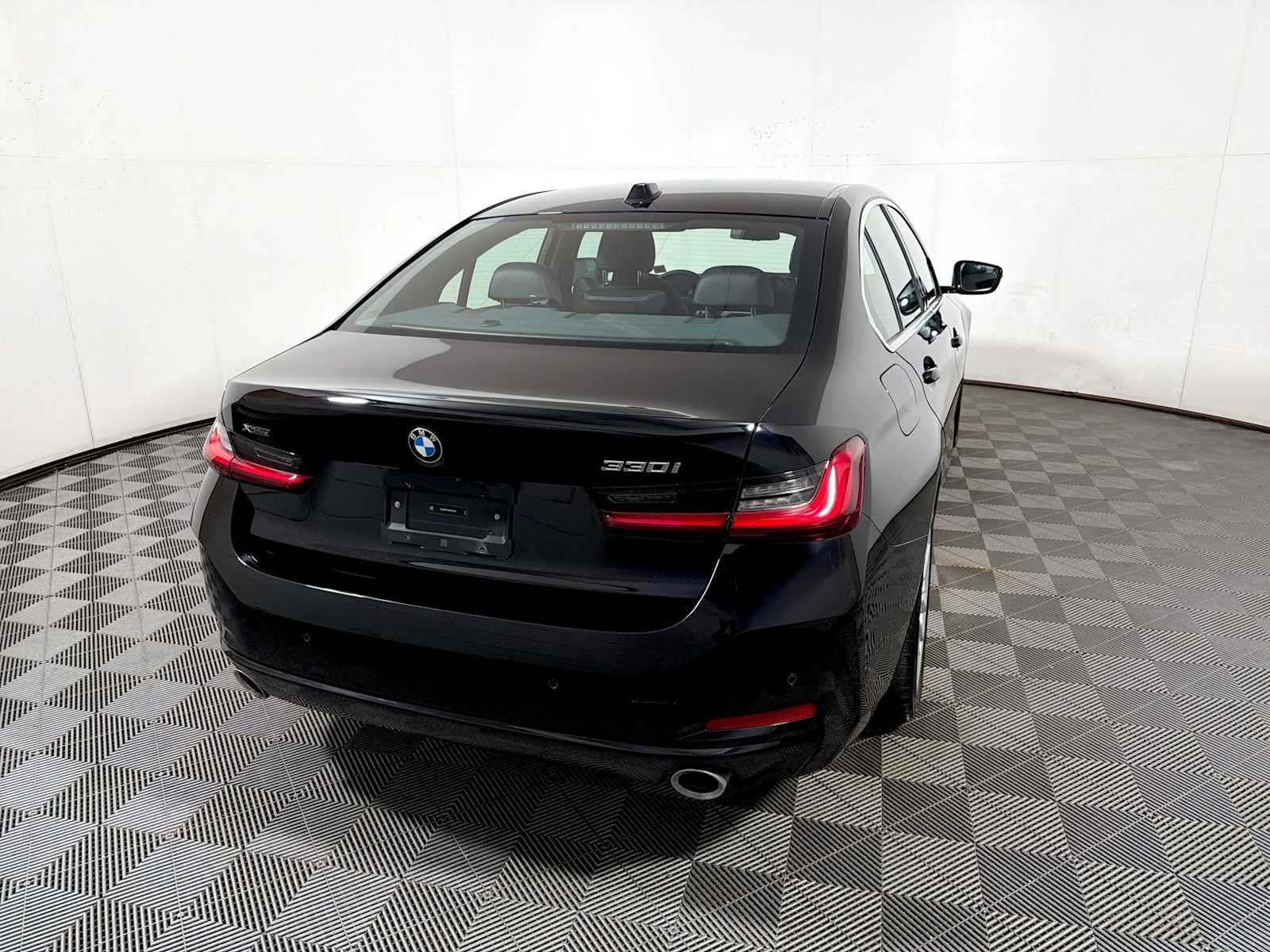 2024 BMW 3 Series 330i xDrive Sedan