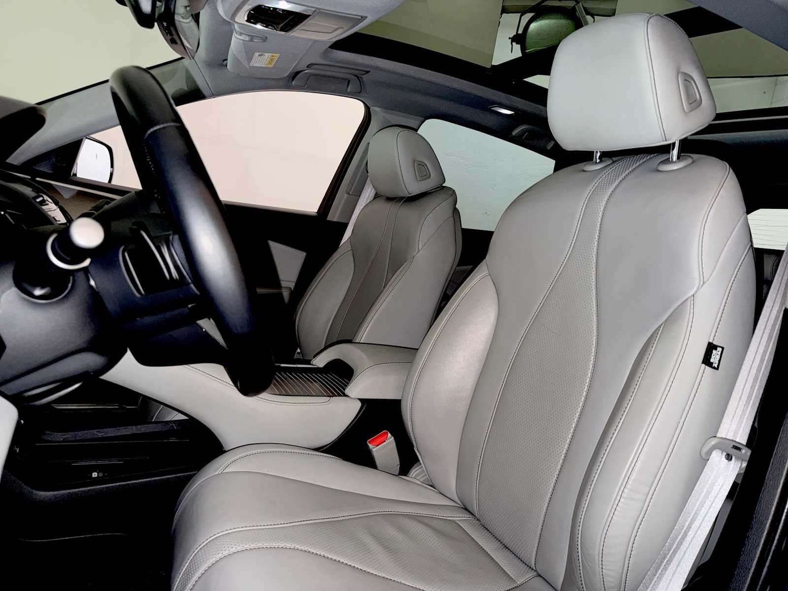2023 Acura RDX SH-AWD w/Technology Package
