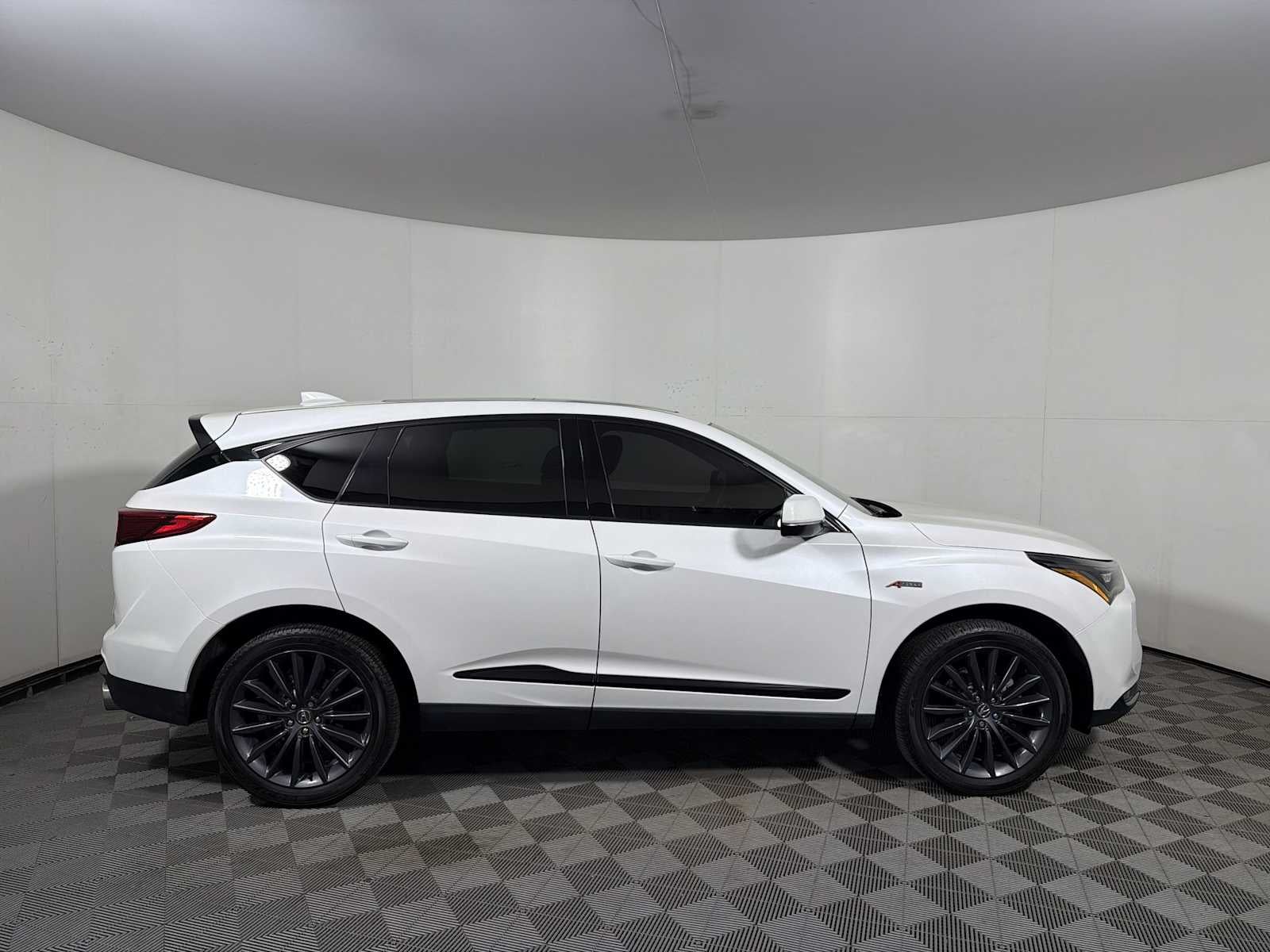 2023 Acura RDX SH-AWD w/A-Spec Advance Package