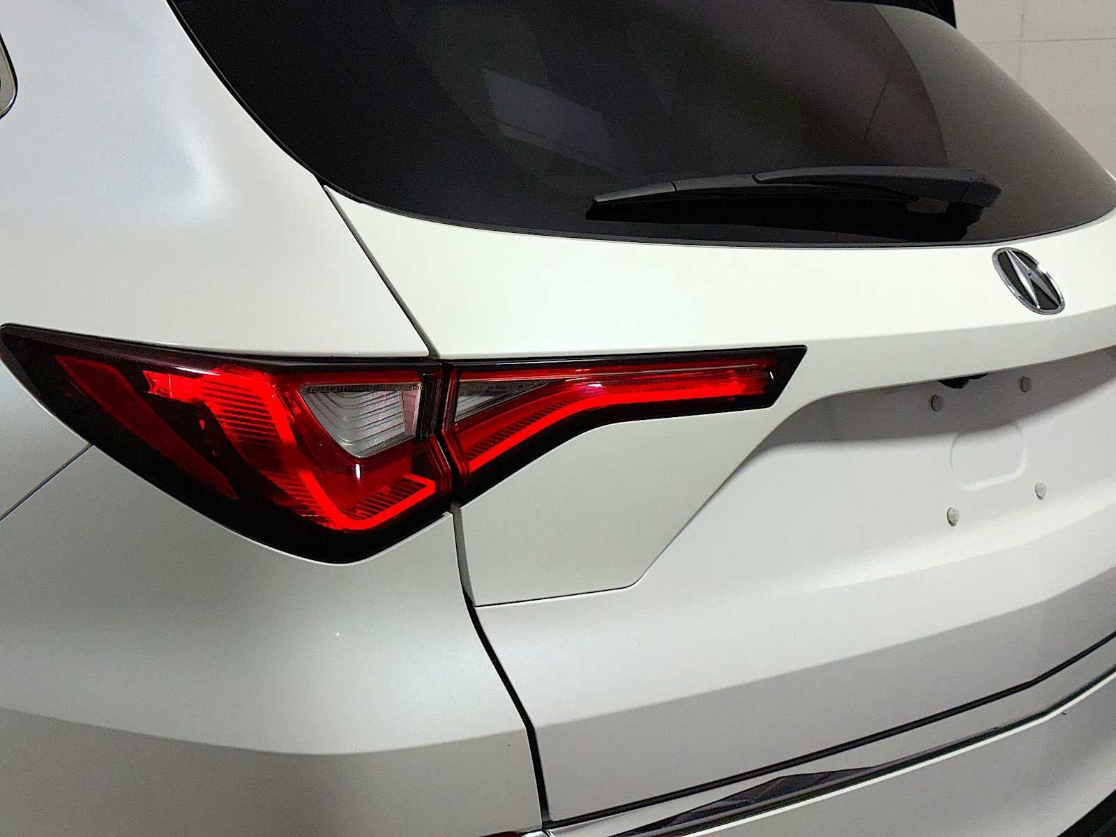 2023 Acura MDX SH-AWD w/Technology Package