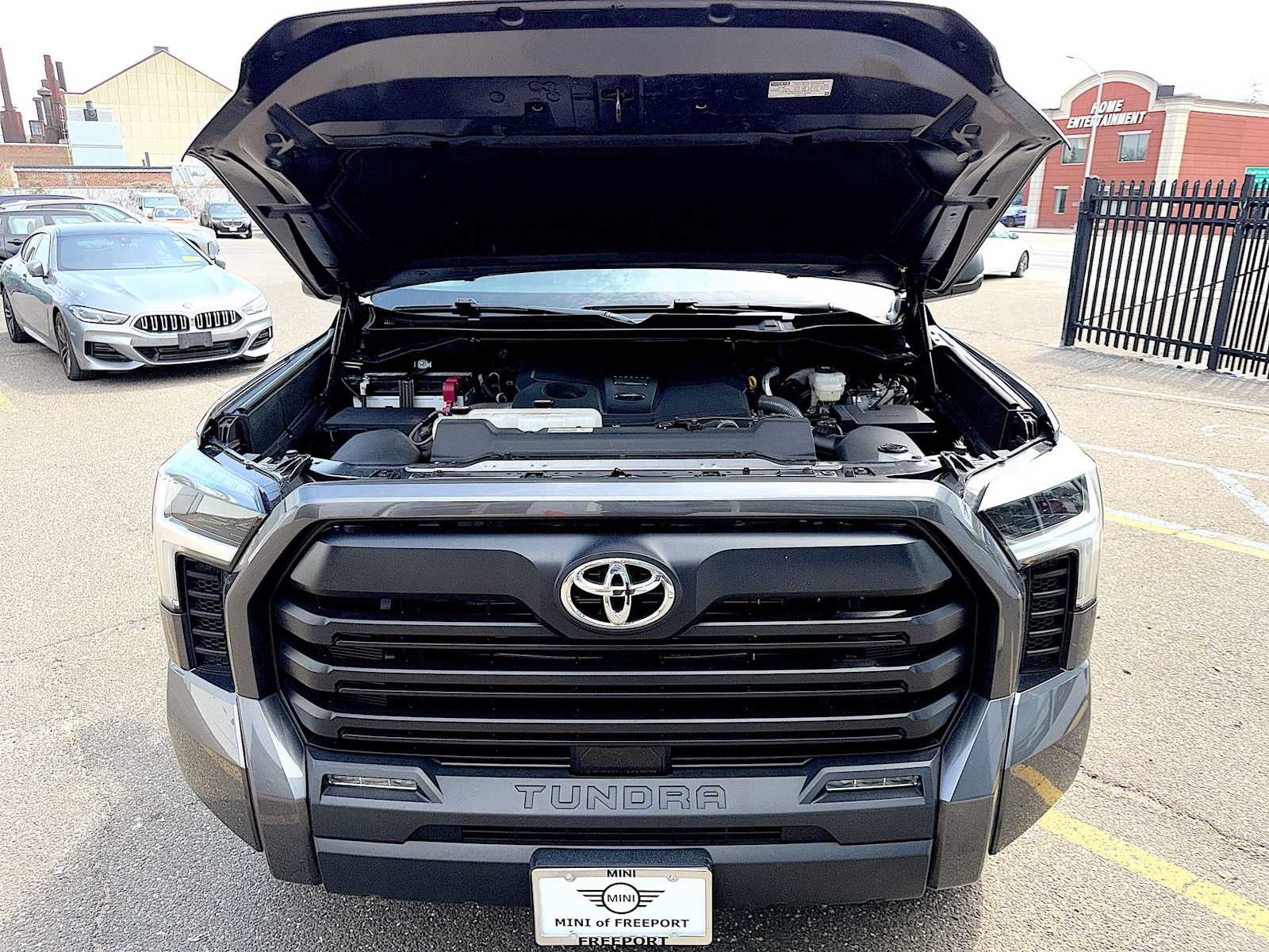 2024 Toyota Tundra SR5 CrewMax 5.5 Bed