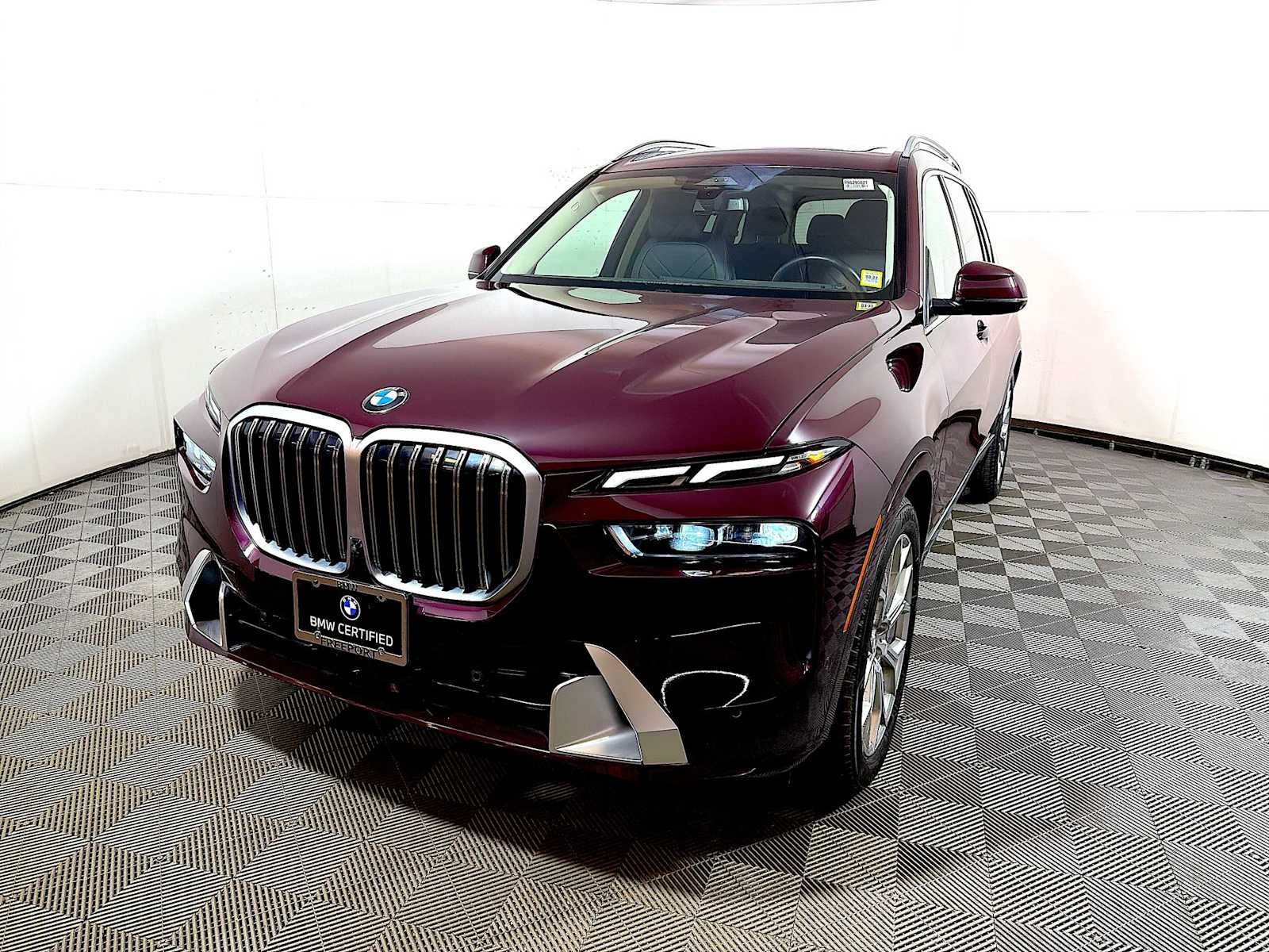 2024 BMW X7 xDrive40i Sports Activity Vehicle