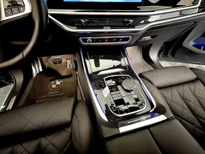 2024 BMW X7 xDrive40i Sports Activity Vehicle