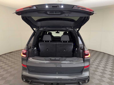 2024 BMW X7 xDrive40i Sports Activity Vehicle
