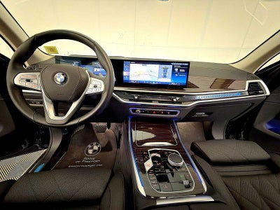 2026 BMW X7 xDrive40i Sports Activity Vehicle