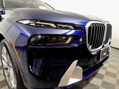 2026 BMW X7 xDrive40i Sports Activity Vehicle
