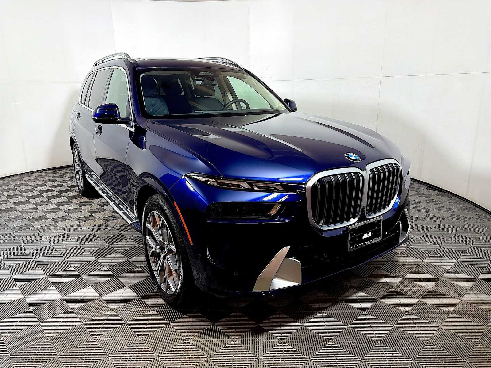 2026 BMW X7 xDrive40i Sports Activity Vehicle