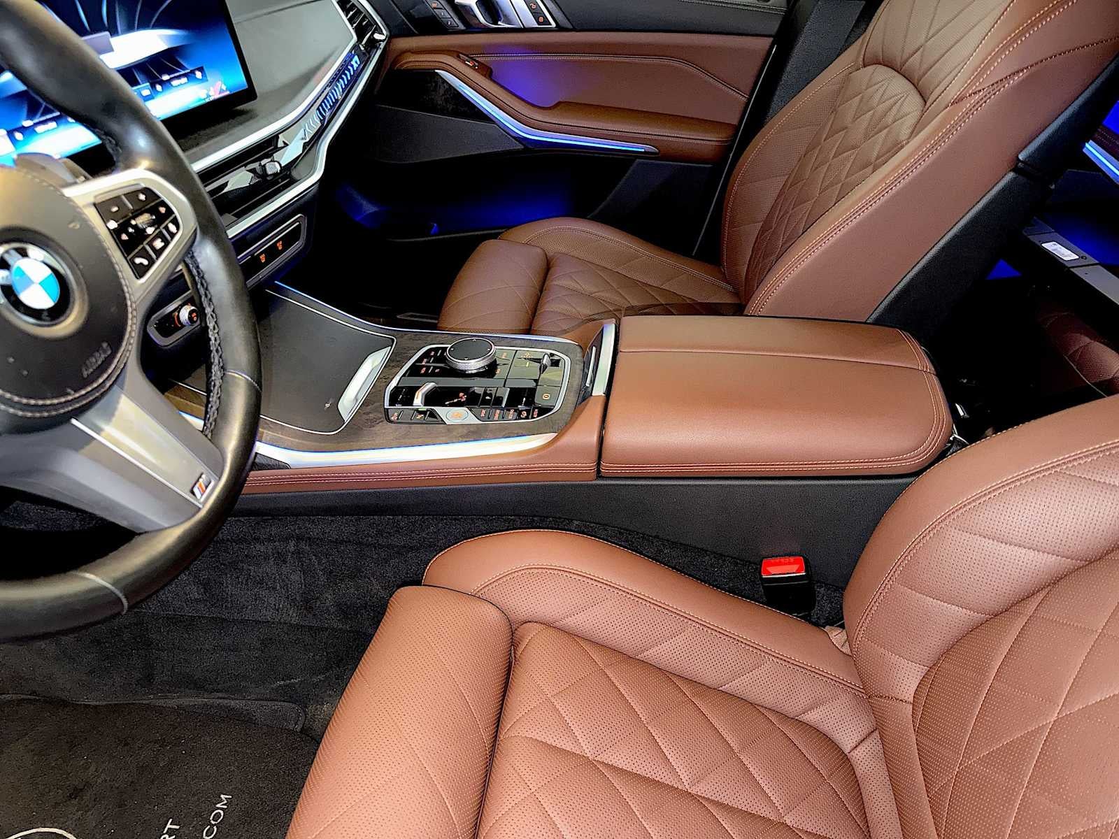 2024 BMW X7 xDrive40i Sports Activity Vehicle