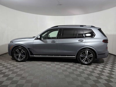 2024 BMW X7 xDrive40i Sports Activity Vehicle