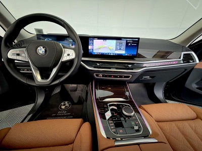 2025 BMW X7 xDrive40i Sports Activity Vehicle