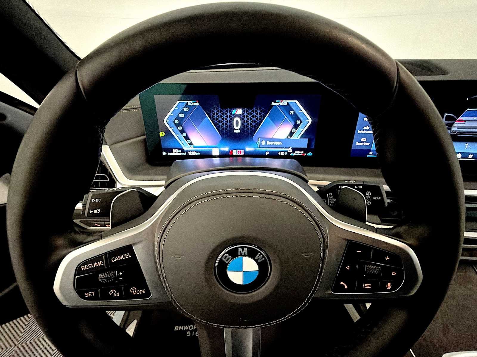 2025 BMW X7 xDrive40i Sports Activity Vehicle