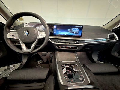 2026 BMW X7 xDrive40i Sports Activity Vehicle