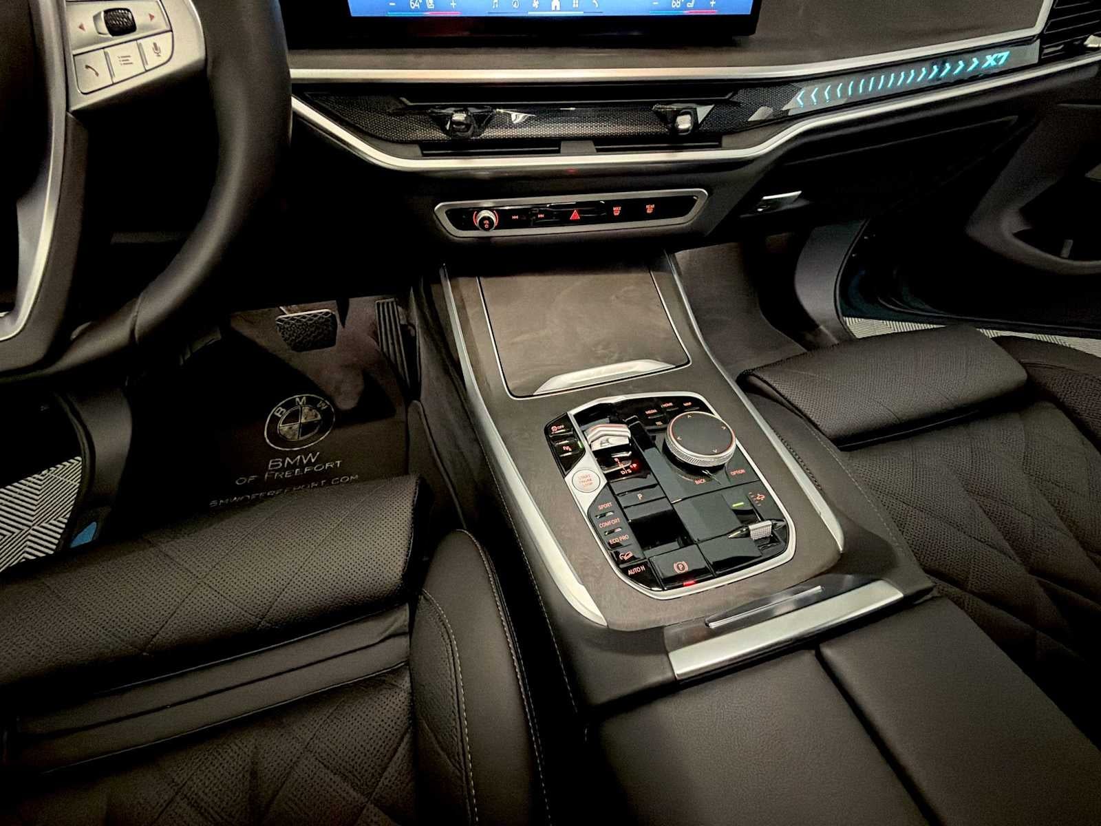 2026 BMW X7 xDrive40i Sports Activity Vehicle