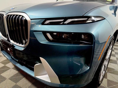 2026 BMW X7 xDrive40i Sports Activity Vehicle
